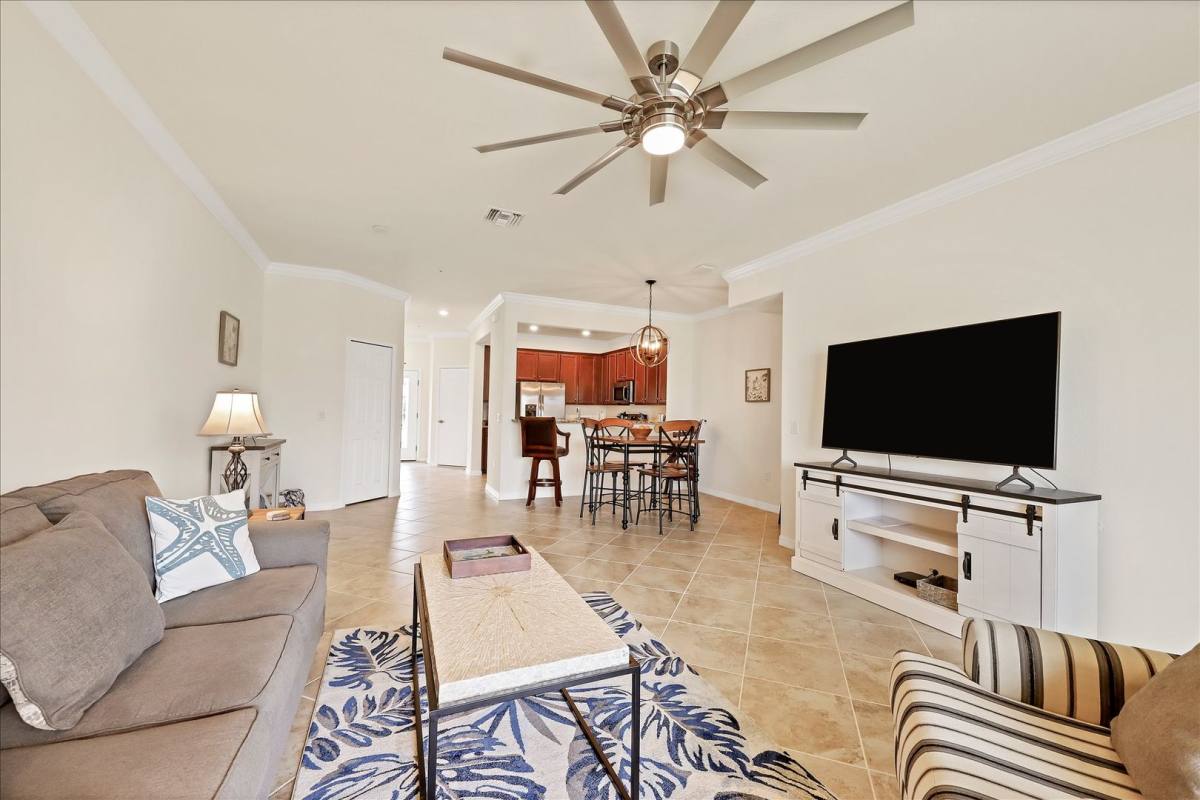 Townhouse for rent at 20335 Lagente Circle, Venice, FL 34293