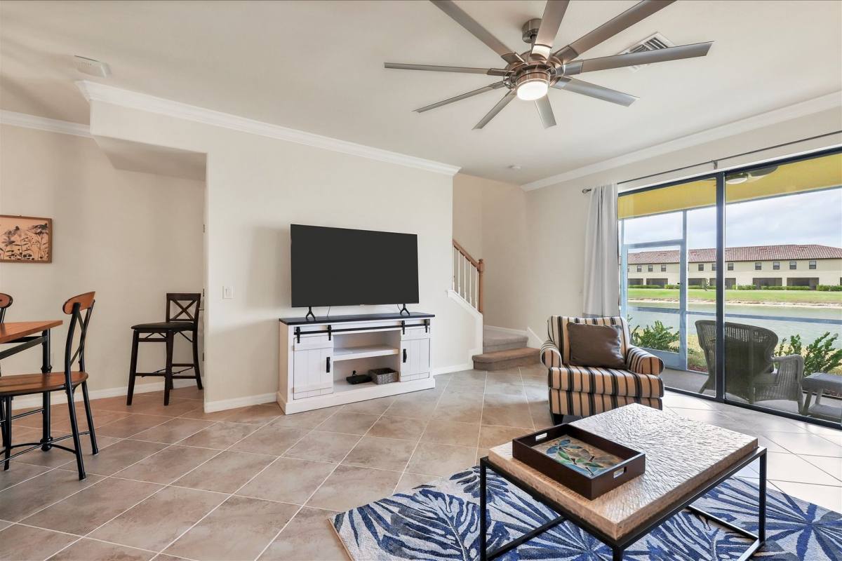 Townhouse for rent at 20335 Lagente Circle, Venice, FL 34293