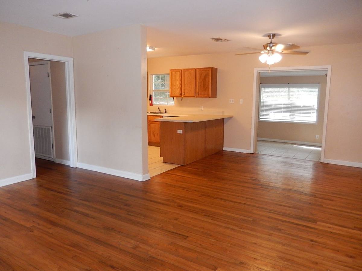 House for rent at 212 Edwards St, Tallahassee, FL 32304