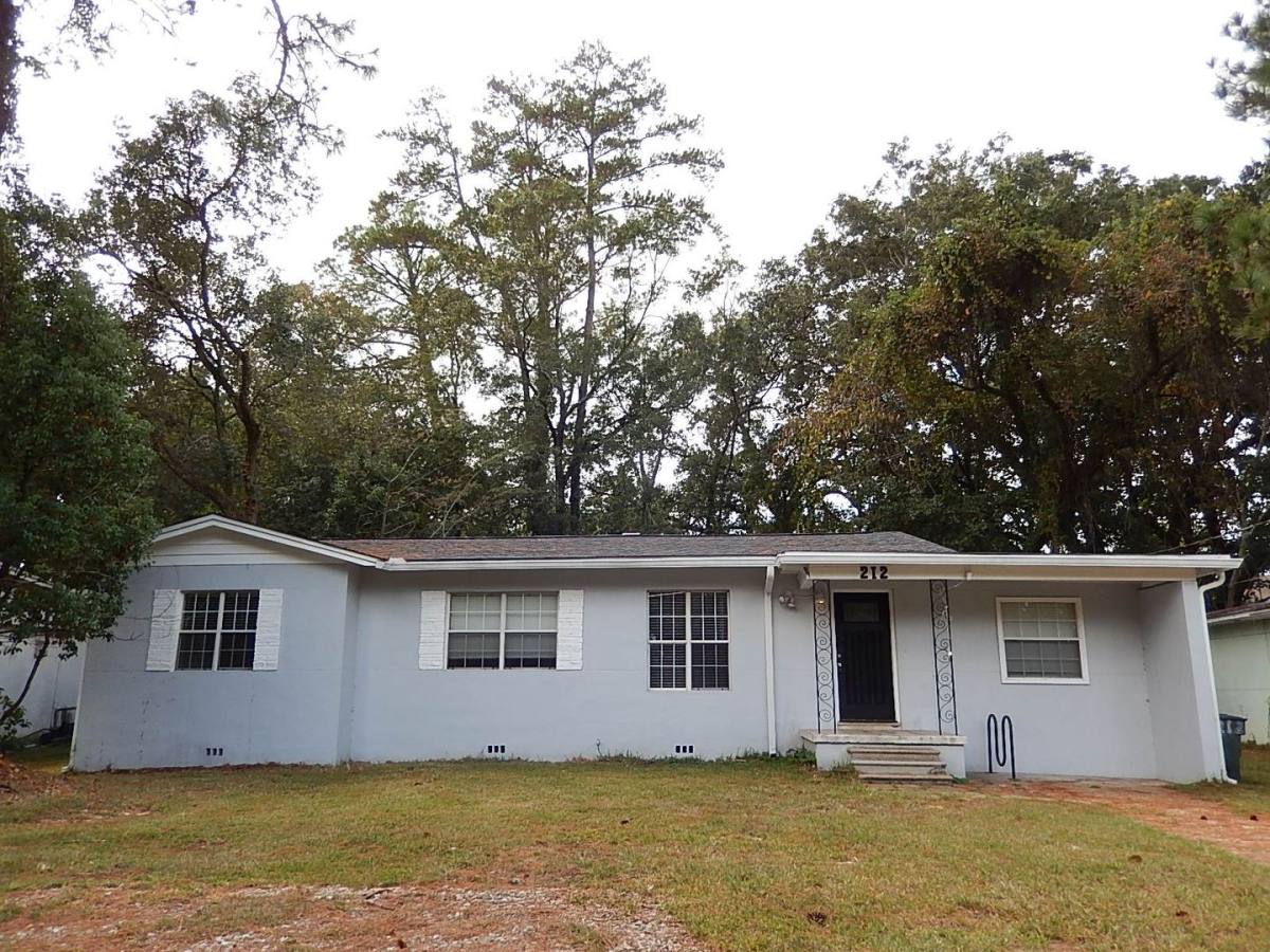 House for rent at 212 Edwards St, Tallahassee, FL 32304