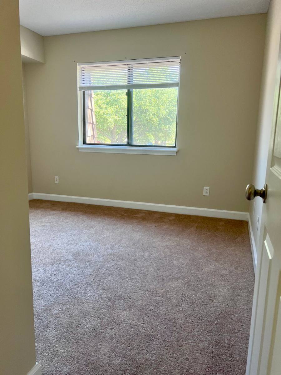 Apartment for rent at 505 Menlo Dr, Columbia, SC 29210