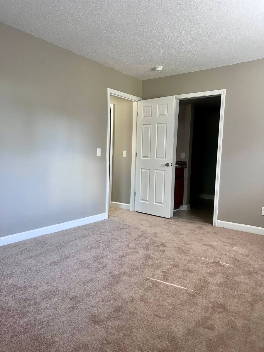 Apartment for rent at 505 Menlo Dr, Columbia, SC 29210