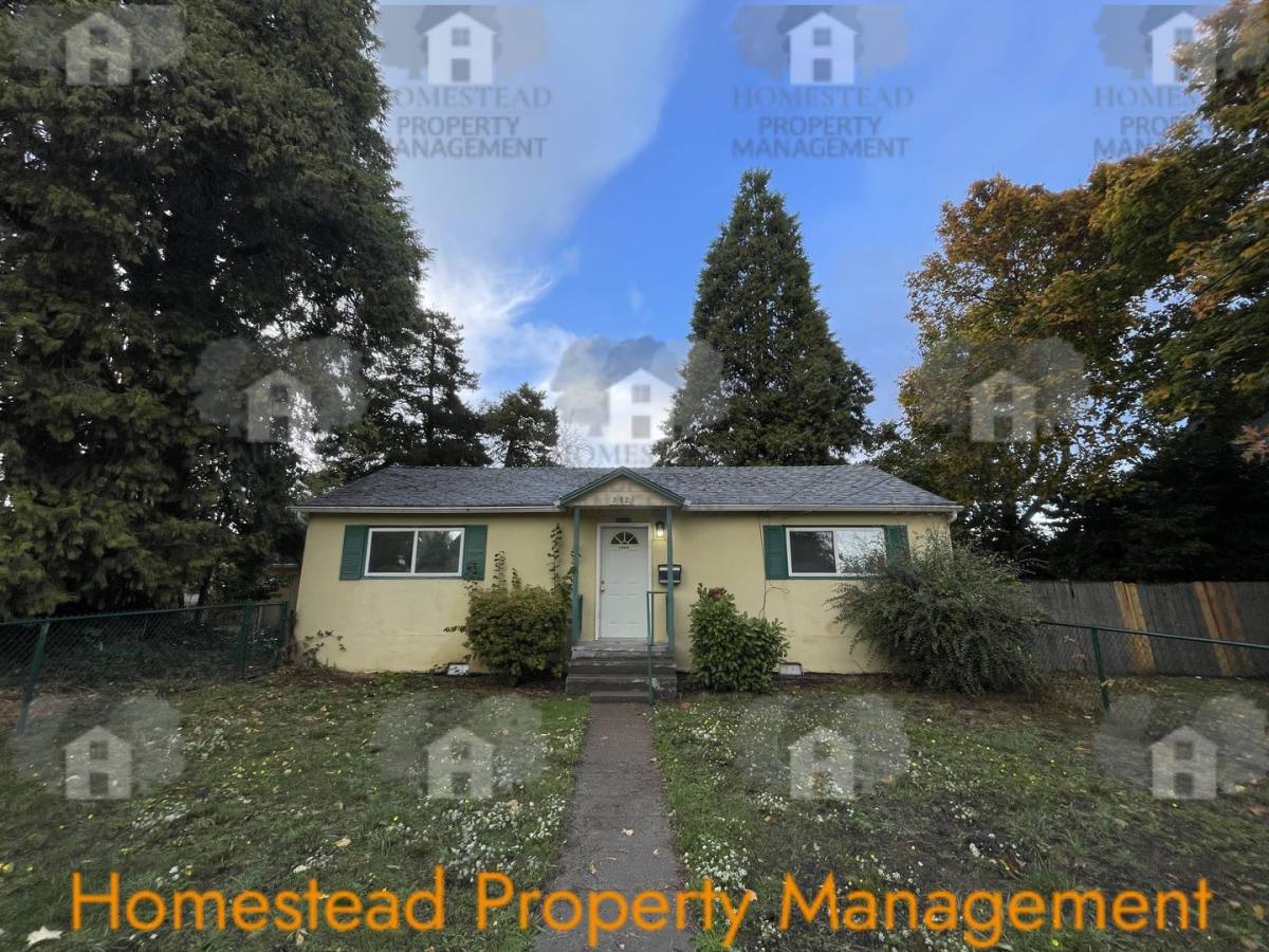 House for rent at 582 Main St W, Monmouth, OR 97361