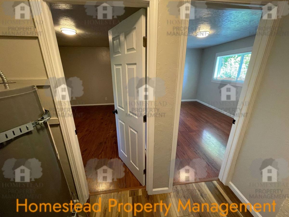 House for rent at 582 Main St W, Monmouth, OR 97361