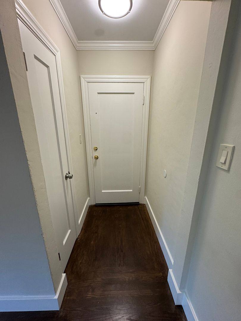 Apartment for rent at 1005 Burlingame Ave, Burlingame, CA 94010