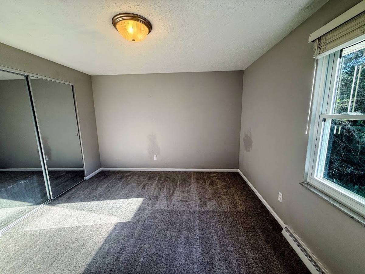Apartment for rent at 5224 S Main St, Akron, OH 44319