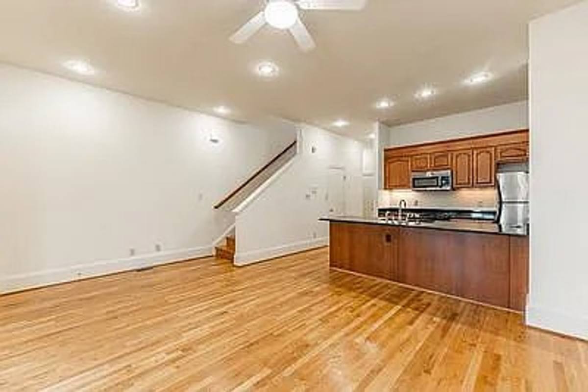 House for rent at 1428 W Cary St, Richmond, VA 23220