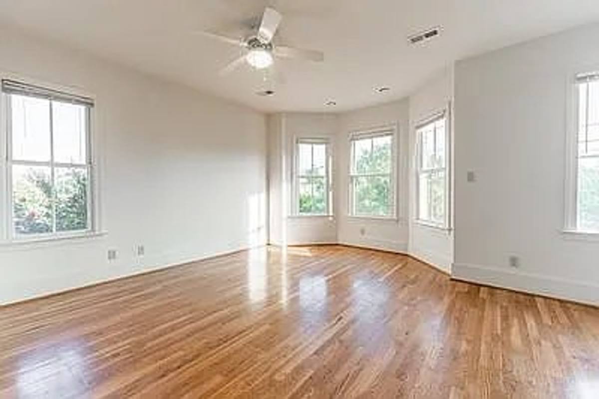 House for rent at 1428 W Cary St, Richmond, VA 23220