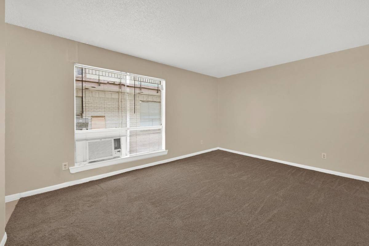 Apartment for rent at 7211 Atwell Dr, Houston, TX 77081