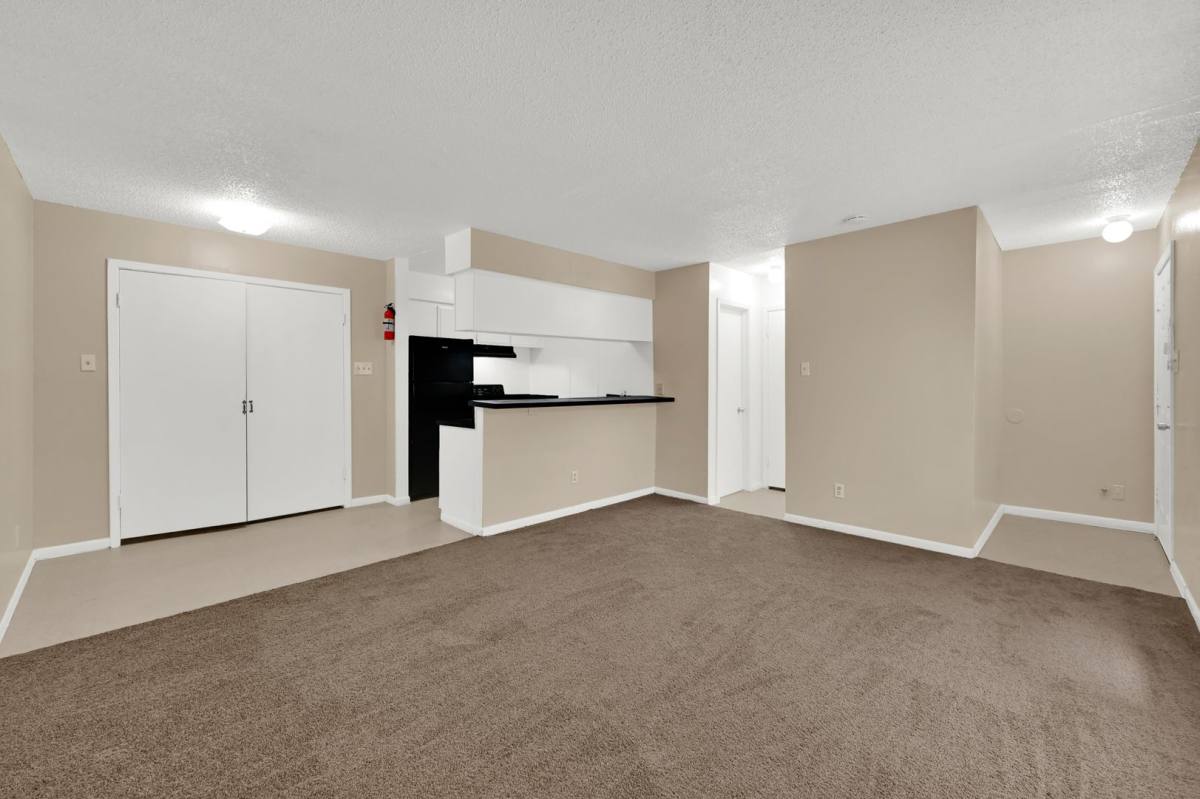 Apartment for rent at 7211 Atwell Dr, Houston, TX 77081