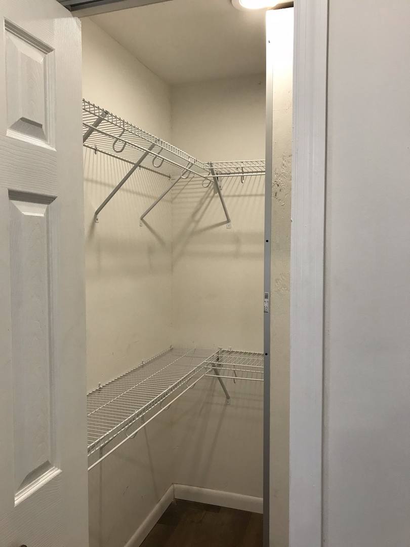 Apartment for rent at 407 W 4th St, Corbin, KY 40701