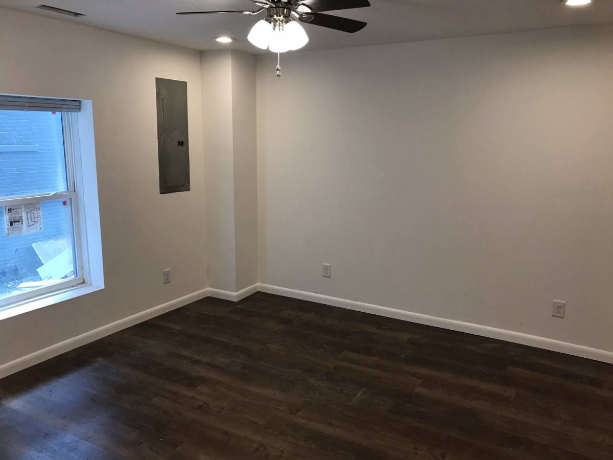 Apartment for rent at 407 W 4th St, Corbin, KY 40701