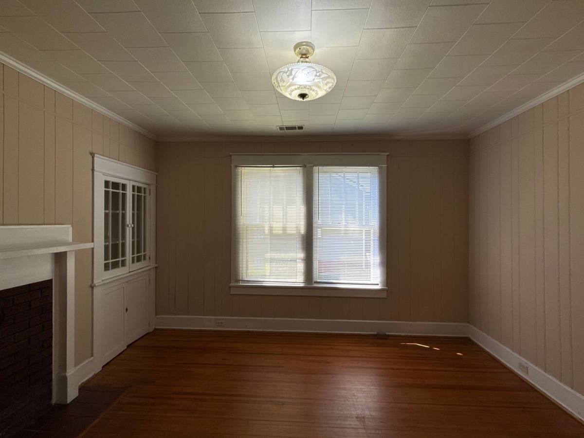 House for rent at 325 Walnut St, Rock Hill, SC 29730