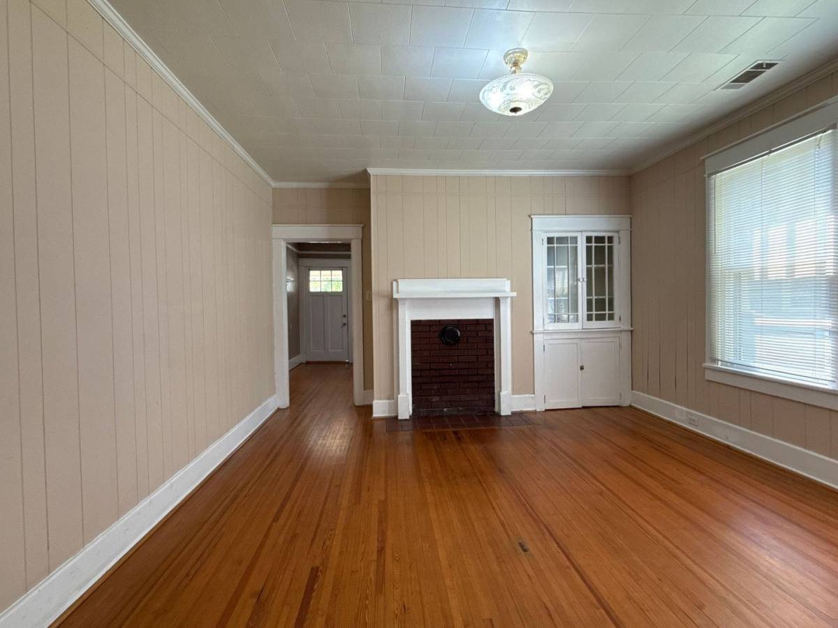 House for rent at 325 Walnut St, Rock Hill, SC 29730