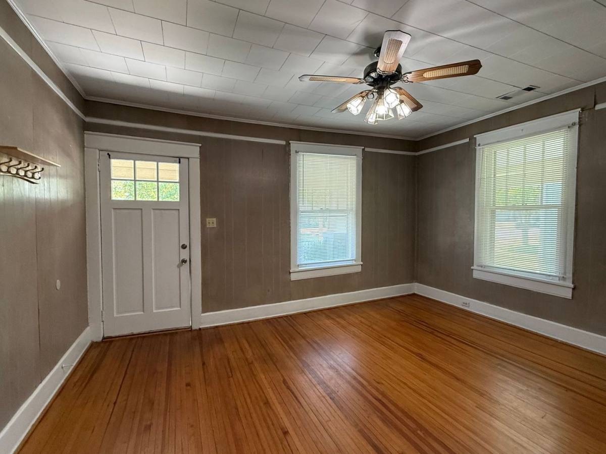 House for rent at 325 Walnut St, Rock Hill, SC 29730
