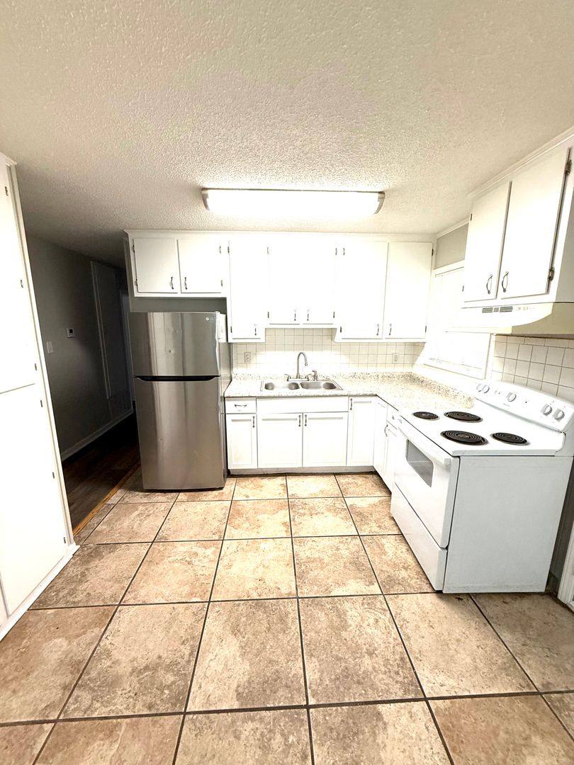 House for rent at 535 Lawndale Lane, Montgomery, AL 36109
