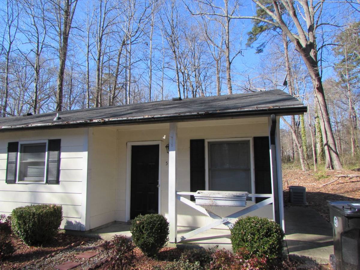 House for rent at 518 W Park Ave, Mooresville, NC 28115
