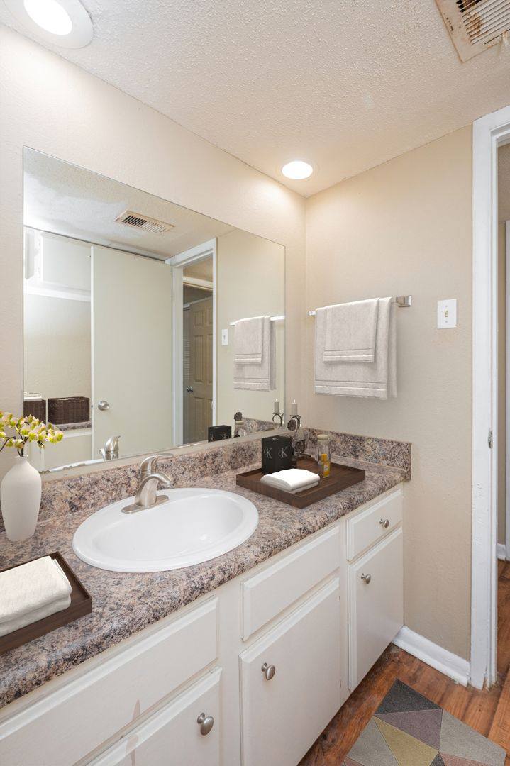 Apartment for rent at 1313-1321 34th St S, Birmingham, AL 35205