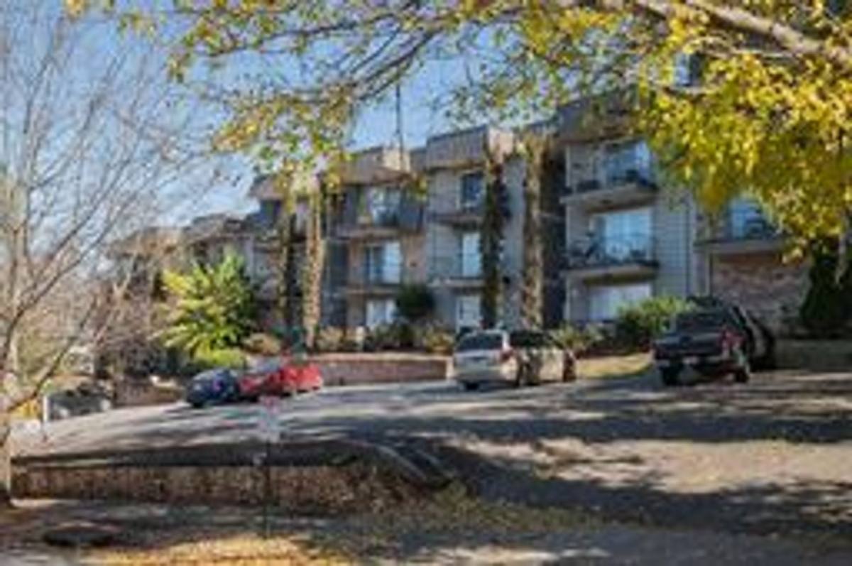 Apartment for rent at 1313-1321 34th St S, Birmingham, AL 35205