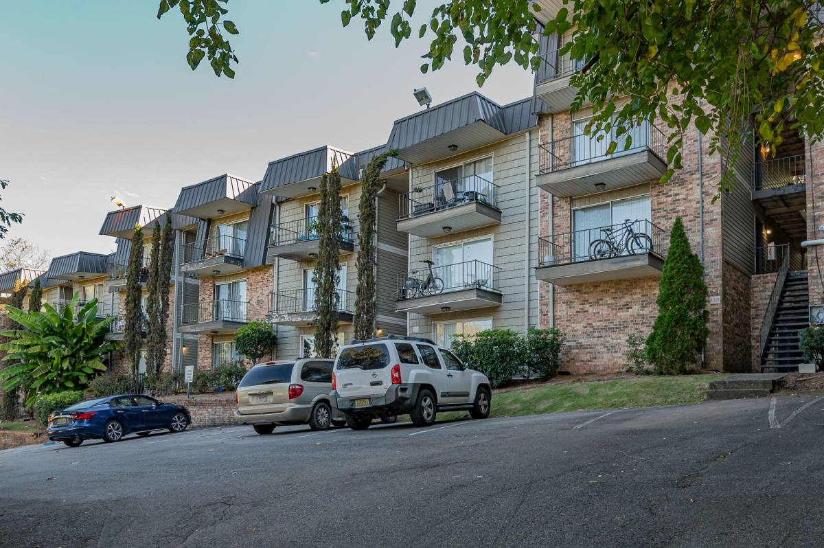 Apartment for rent at 1313-1321 34th St S, Birmingham, AL 35205