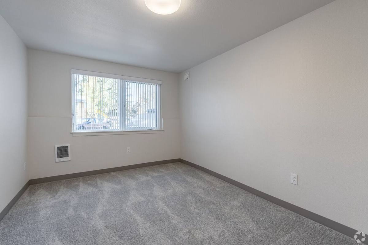Apartment for rent at 875 SW 185th Ave, Beaverton, OR 97006
