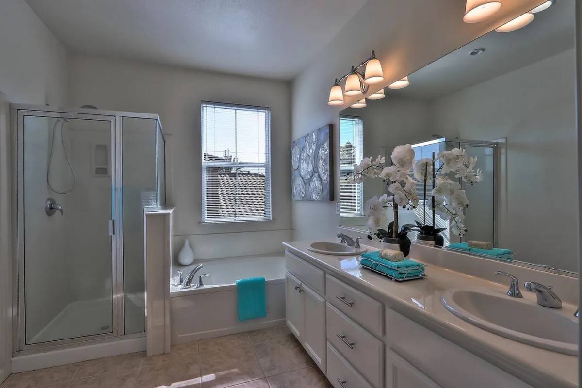 Townhouse for rent at 1933 Silva Place, Santa Clara, CA 95054