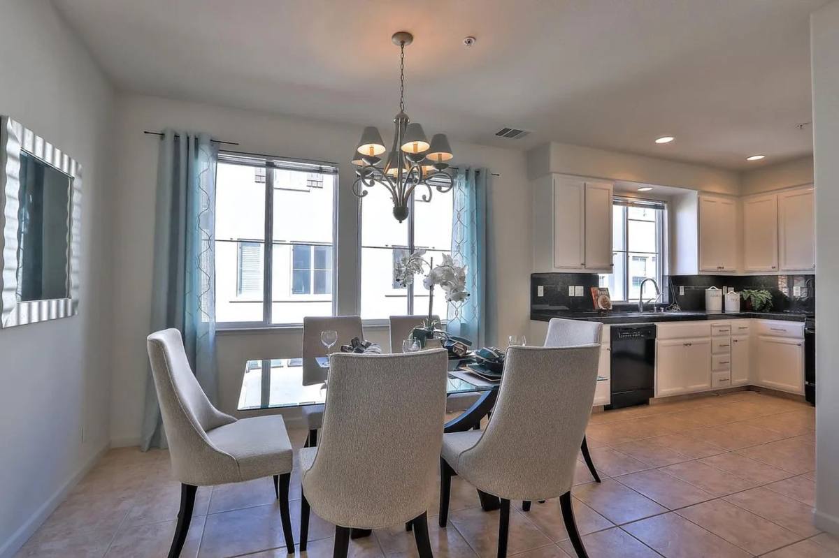Townhouse for rent at 1933 Silva Place, Santa Clara, CA 95054
