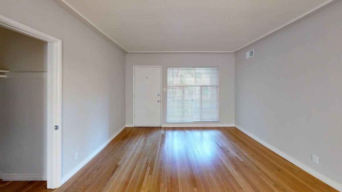 Apartment for rent at 432 S Occidental Blvd, Los Angeles, CA 90057