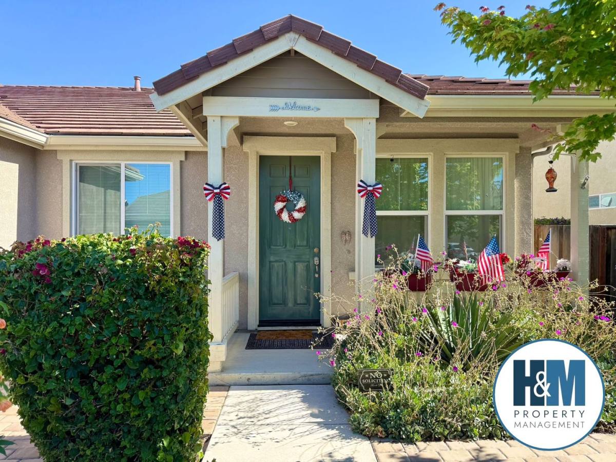 House for rent at 1248 Steinbeck Dr, Hollister, CA 95023