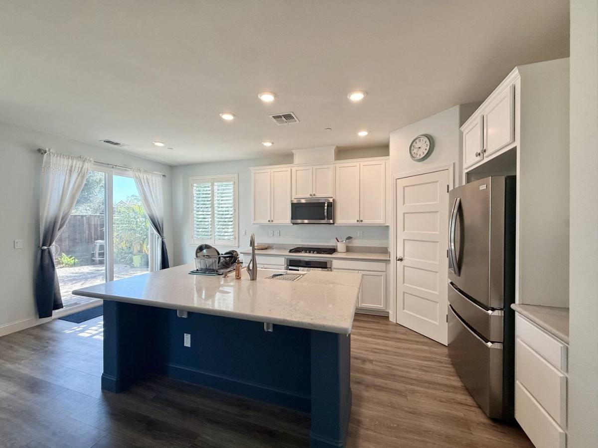 House for rent at 1248 Steinbeck Dr, Hollister, CA 95023
