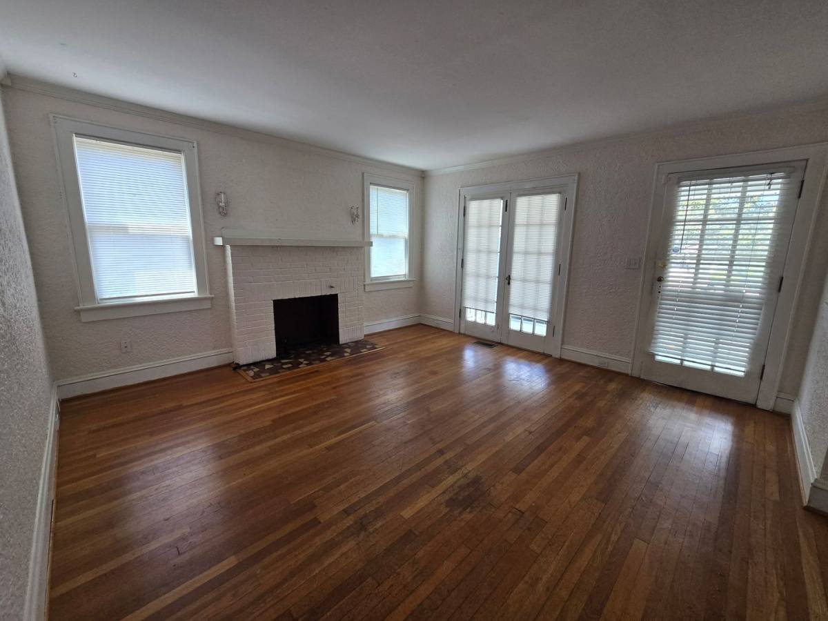 Apartment for rent at 1635 E Ocean View Ave, Norfolk, VA 23503