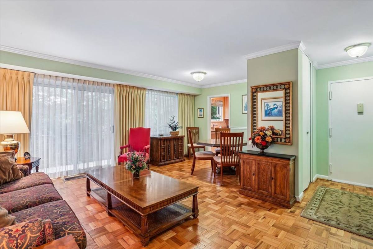 Apartment for rent at 10513 Weymouth St, Bethesda, MD 20814