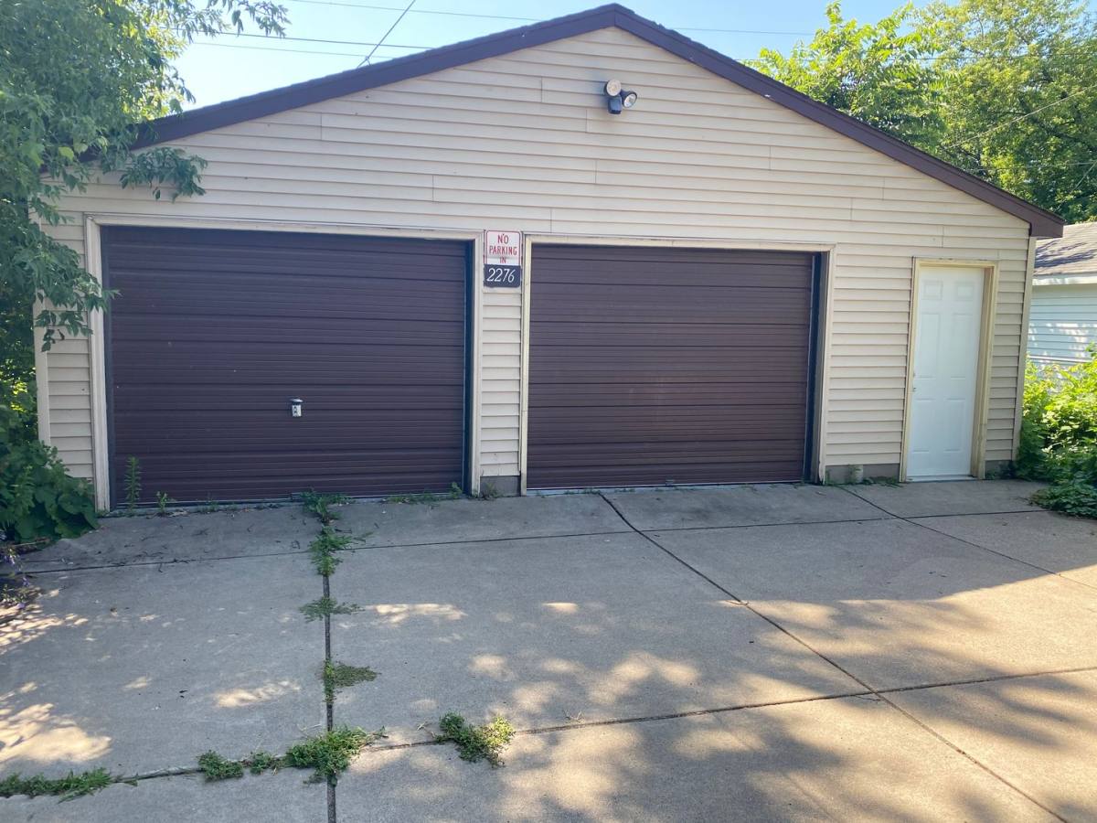Apartment for rent at 2276 W 7th St, Saint Paul, MN 55116