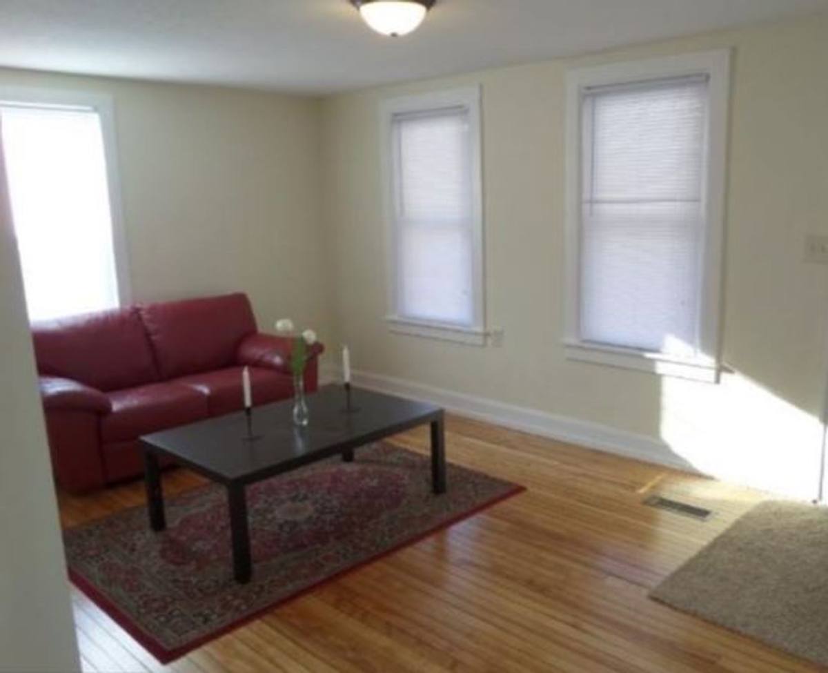 Apartment for rent at 2276 W 7th St, Saint Paul, MN 55116