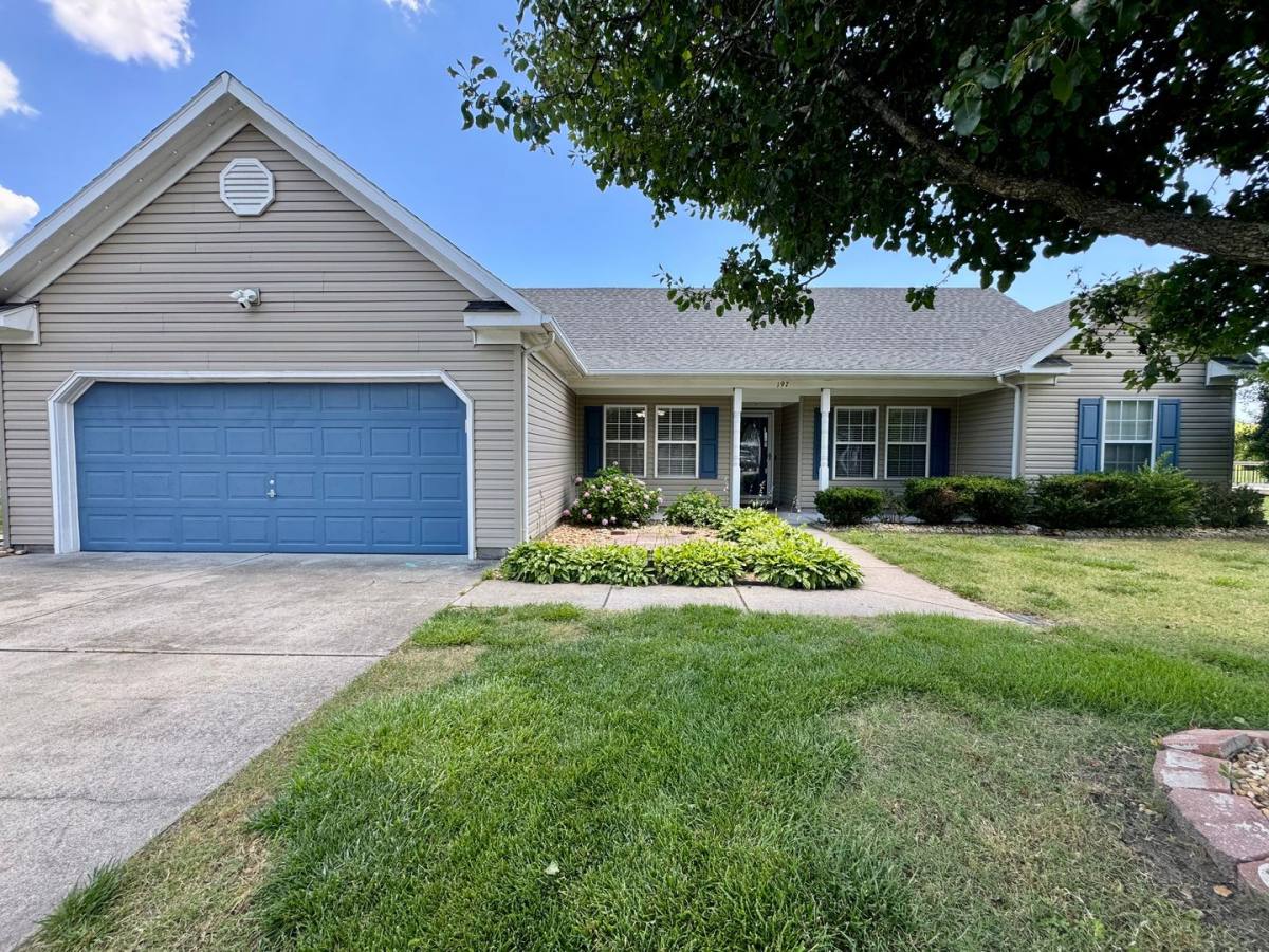 House for rent at 197 Green View Rd, Moyock, NC 27958