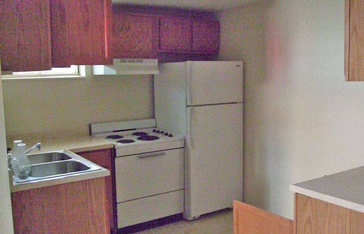 Apartment for rent at 353 McAlpin Ave, Cincinnati, OH 45220