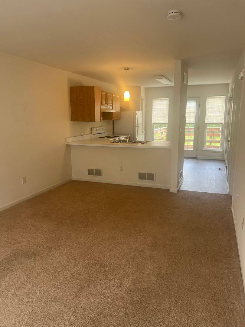 Apartment for rent at 26-29 Eastwick Lane, Carlisle, PA 17015