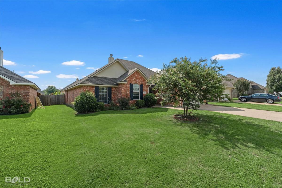House for rent at 4113 Courtland Way, Benton, LA 71006