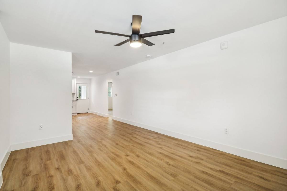 Apartment for rent at 1900 Danese Court #32, Jacksonville, FL 32207