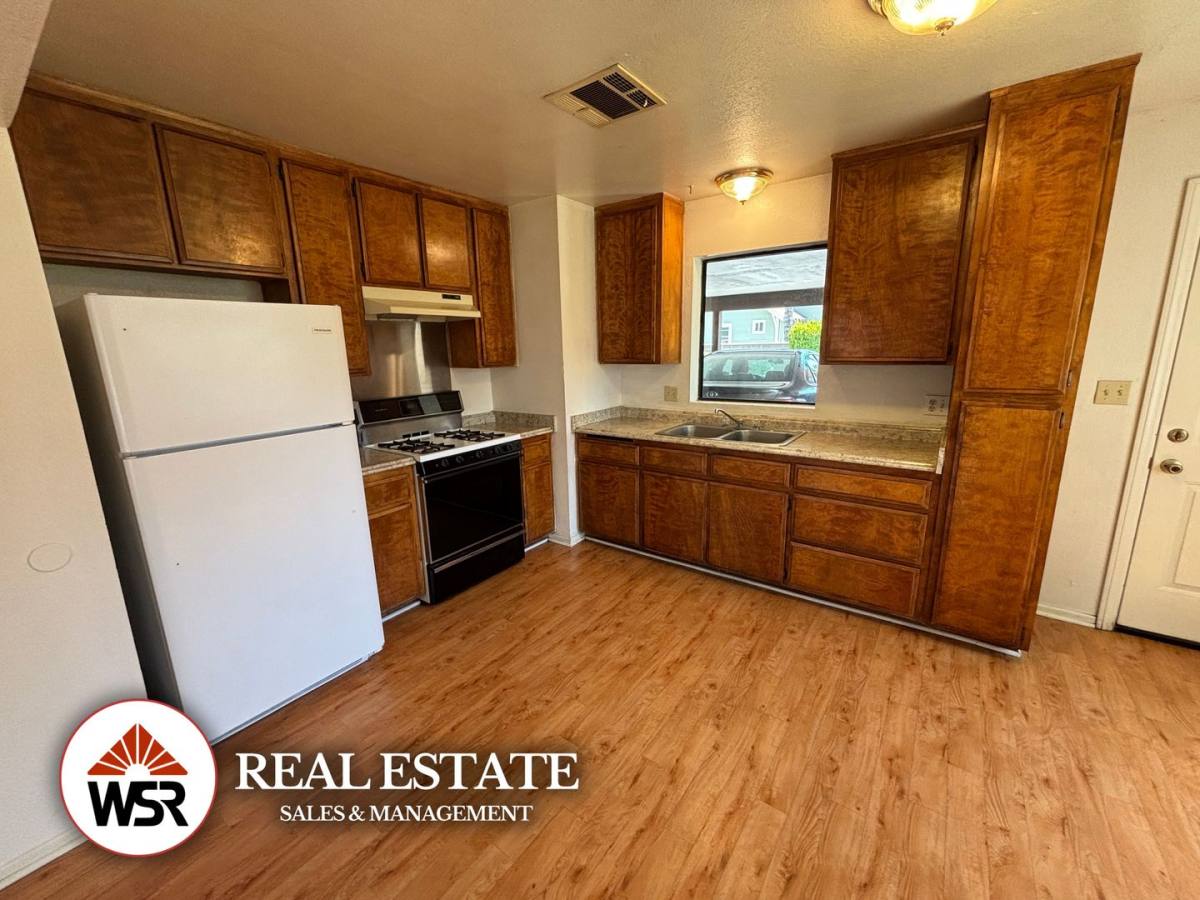 Apartment for rent at 1960, 1962, 1964, 1966 W Linden St, Riverside, CA 92507