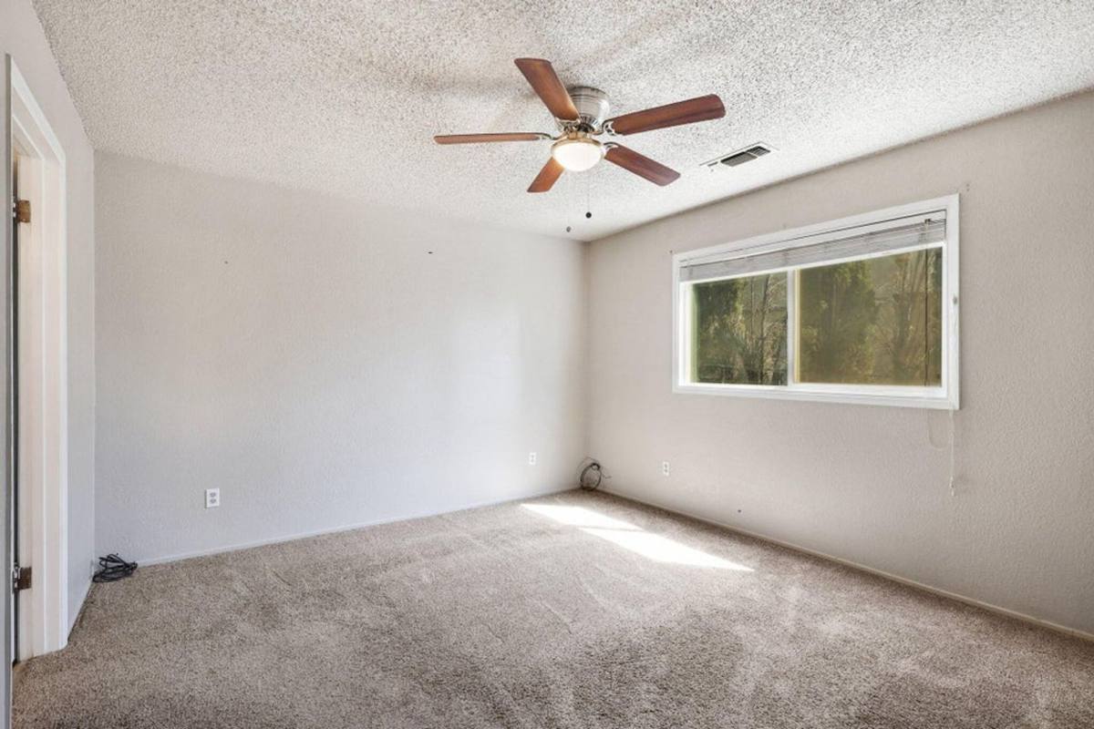 House for rent at 22641 River View Dr, Cottonwood, CA 96022