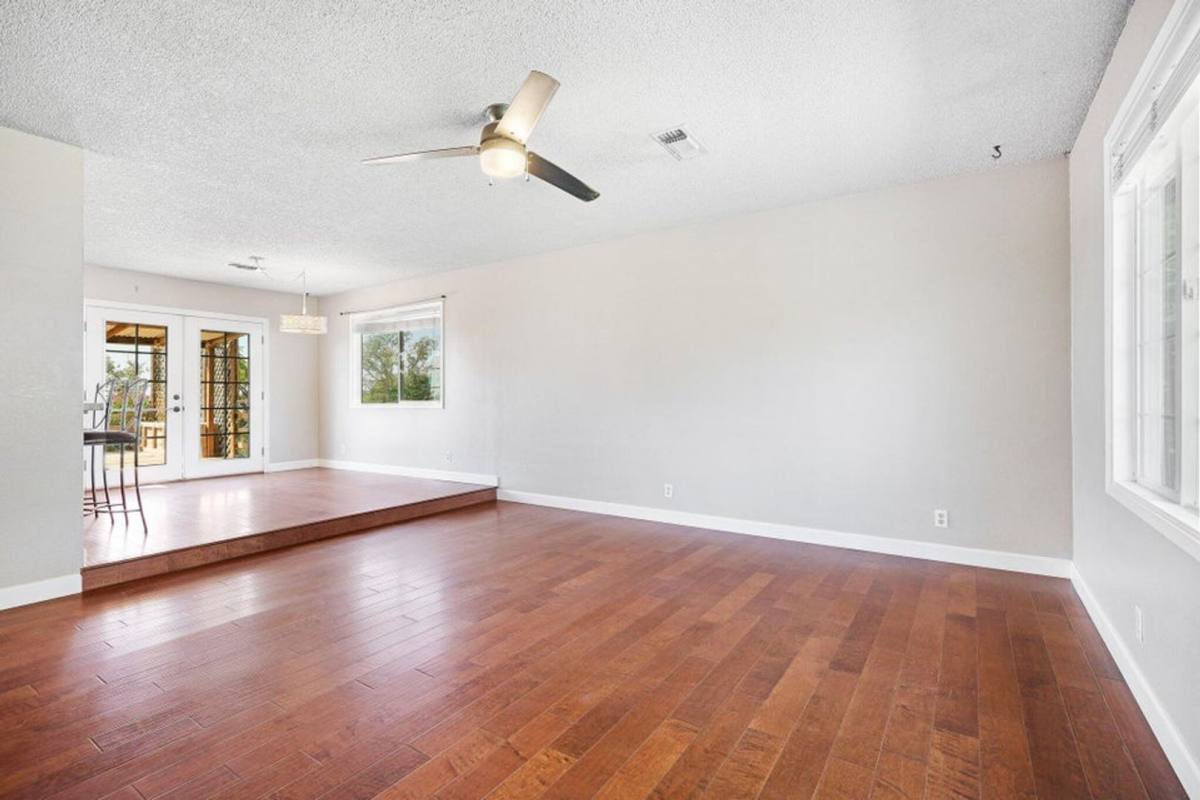 House for rent at 22641 River View Dr, Cottonwood, CA 96022
