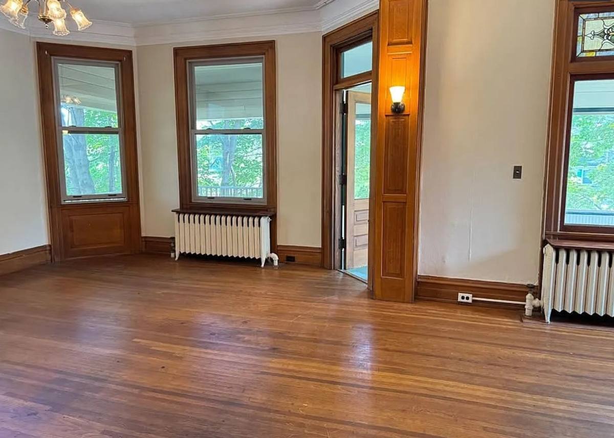 Apartment for rent at 205 N 18th Ave E, Duluth, MN 55812