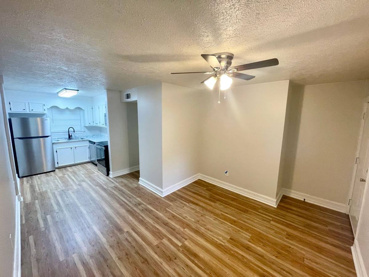 Apartment for rent at 219 Harrell St, Brandon, MS 39042