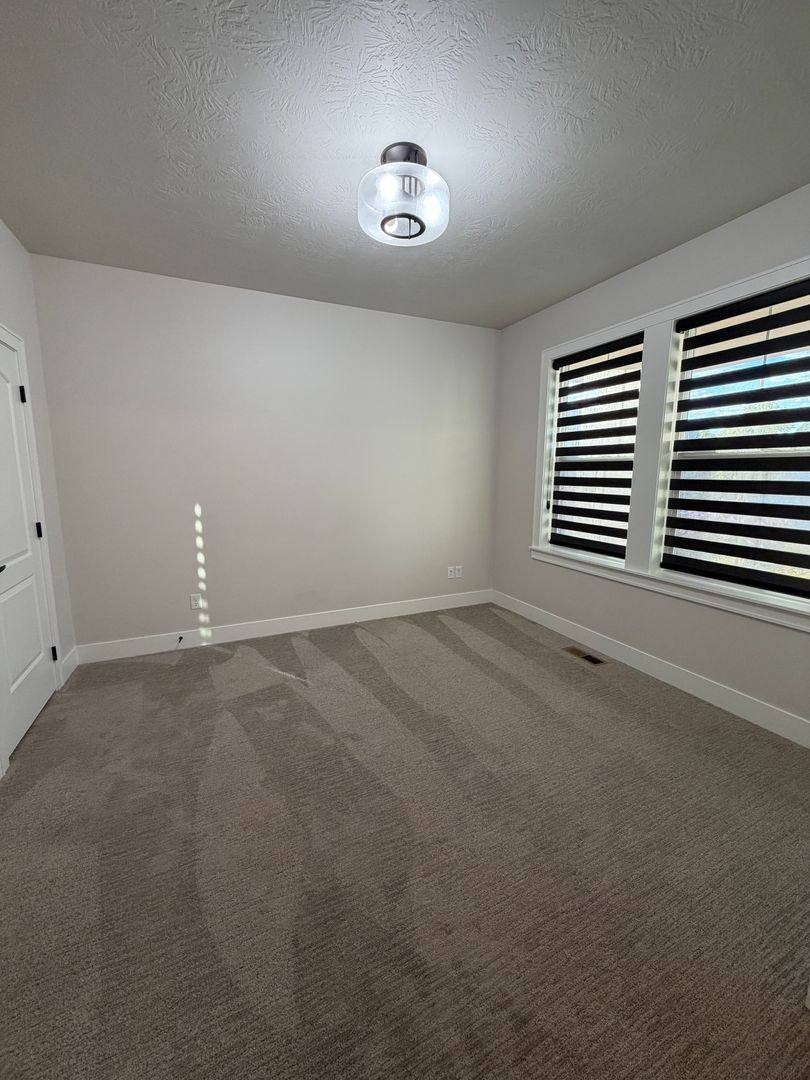 House for rent at 2517 E Ashlar Dr, Meridian, ID 83642