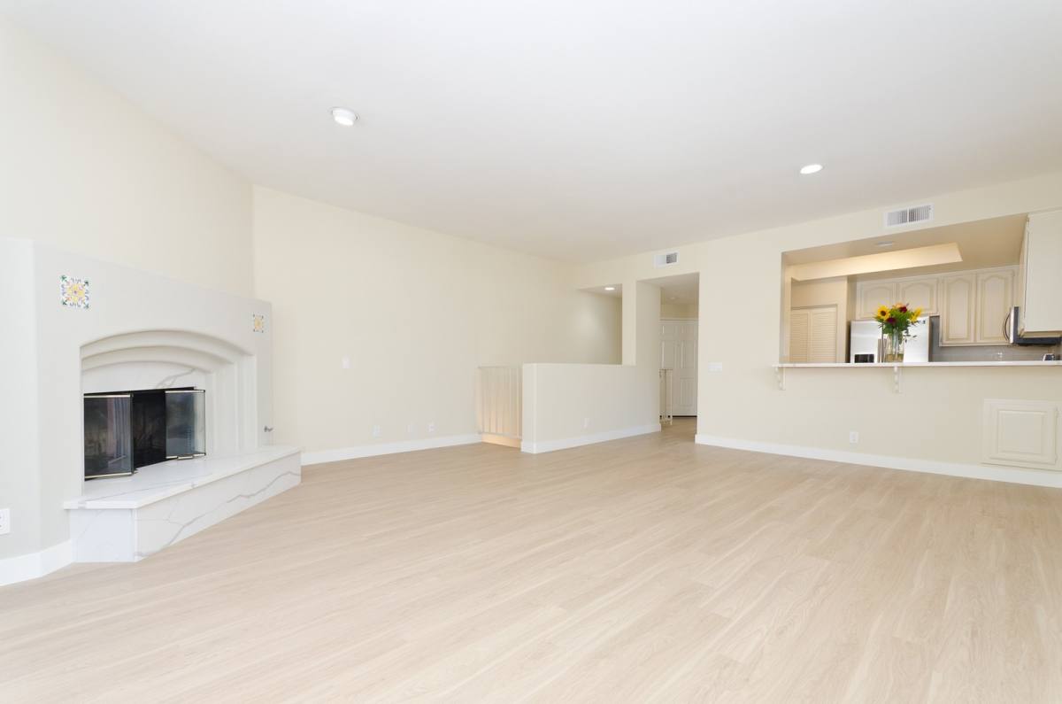 Apartment for rent at 1230 Wellesley Ave, Los Angeles, CA 90025