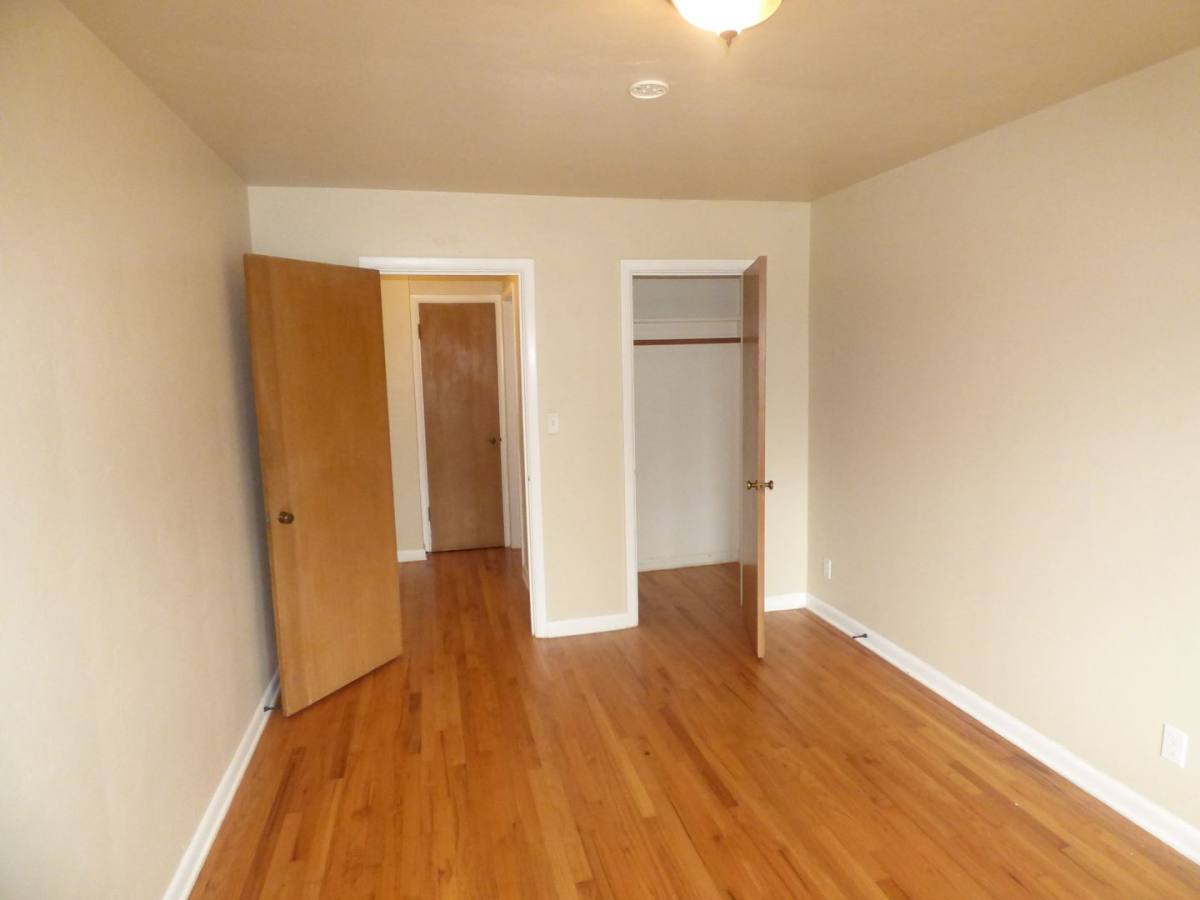 Apartment for rent at 955-985 Fir St S, Salem, OR 97302