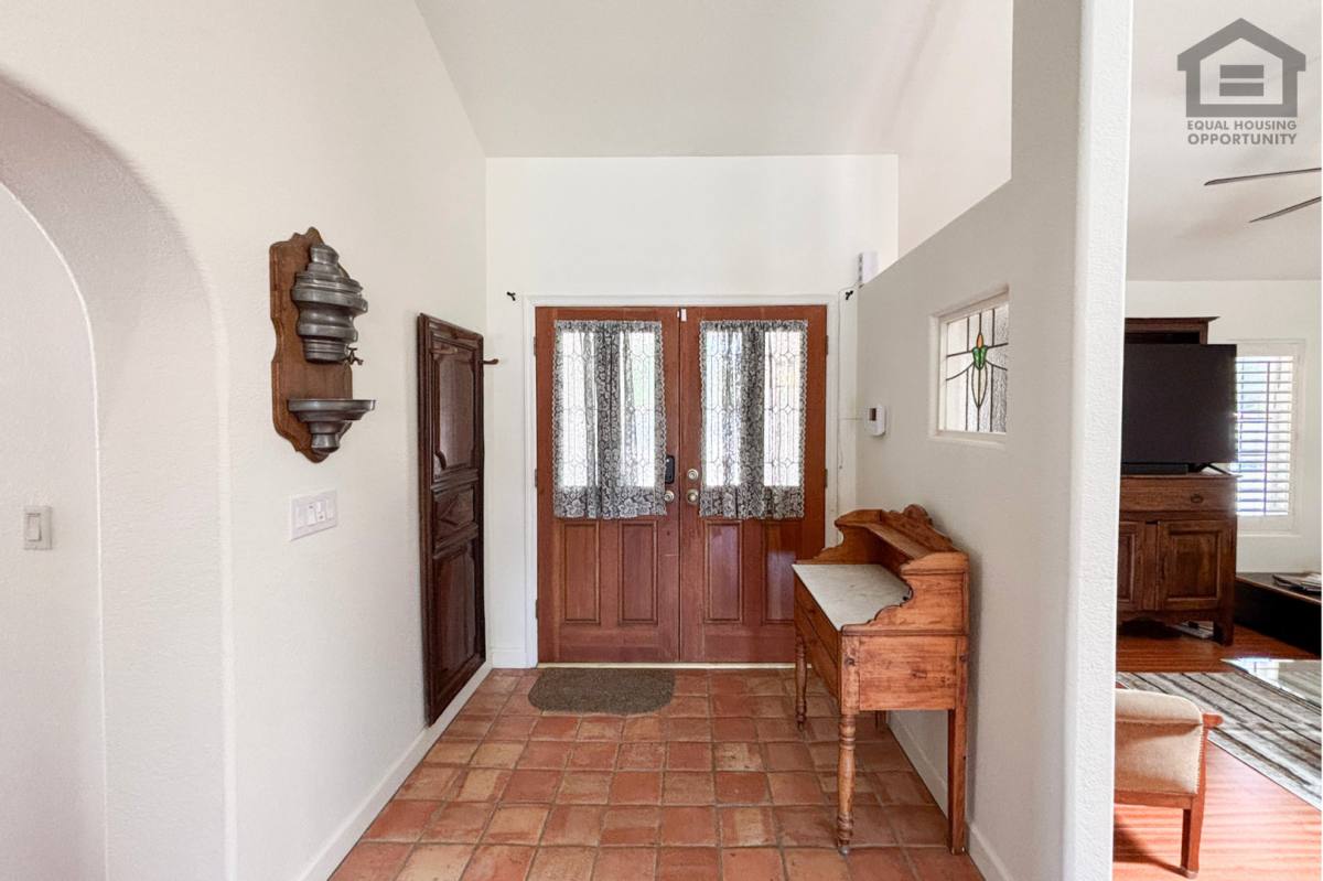 House for rent at 10943 E Palomino Rd, Scottsdale, AZ 85259