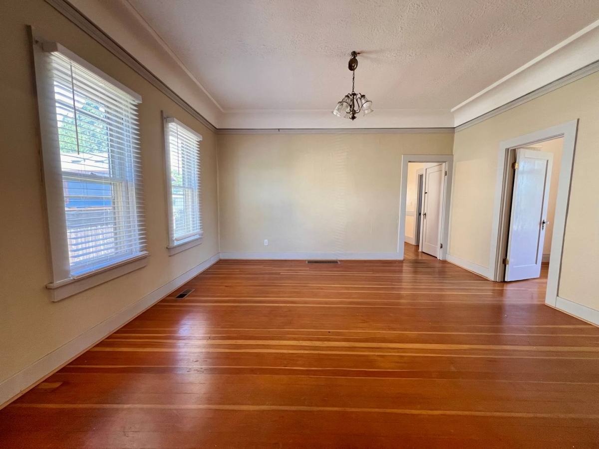 House for rent at 2916 SE 17th Ave, Portland, OR 97202