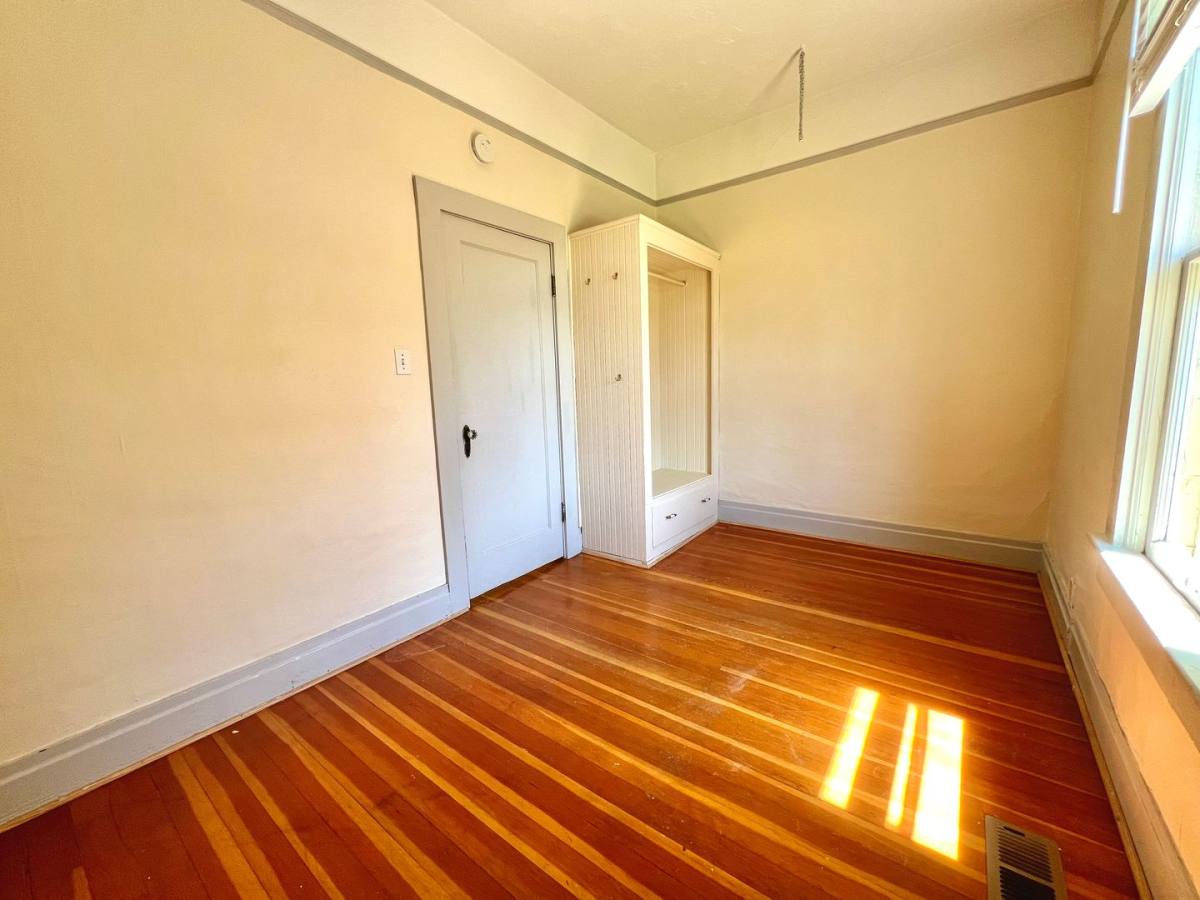 House for rent at 2916 SE 17th Ave, Portland, OR 97202